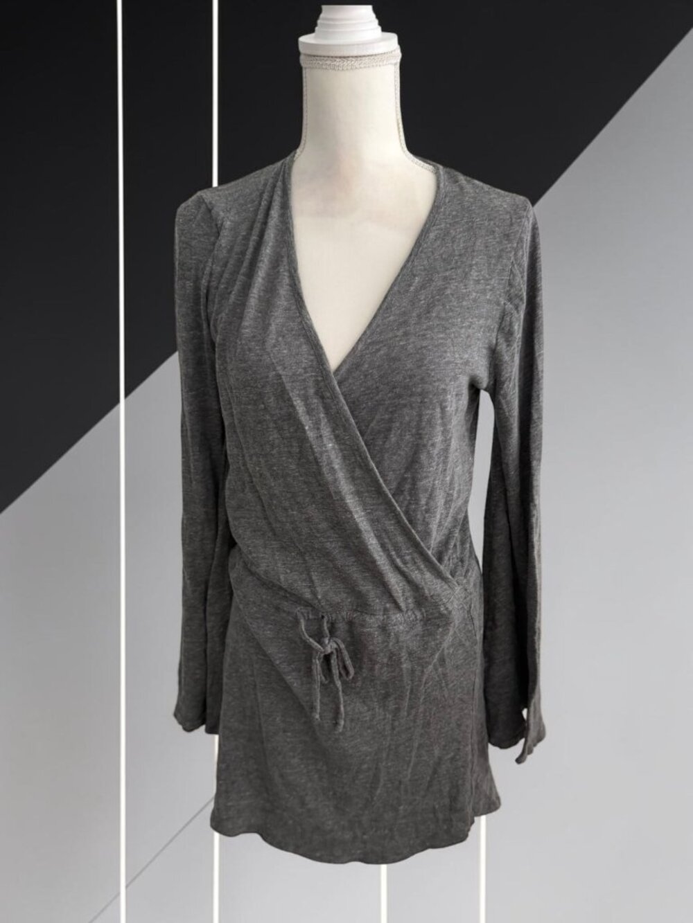 CHASOR Gray V Neck Wrap Dress Size Medium NEW NWT